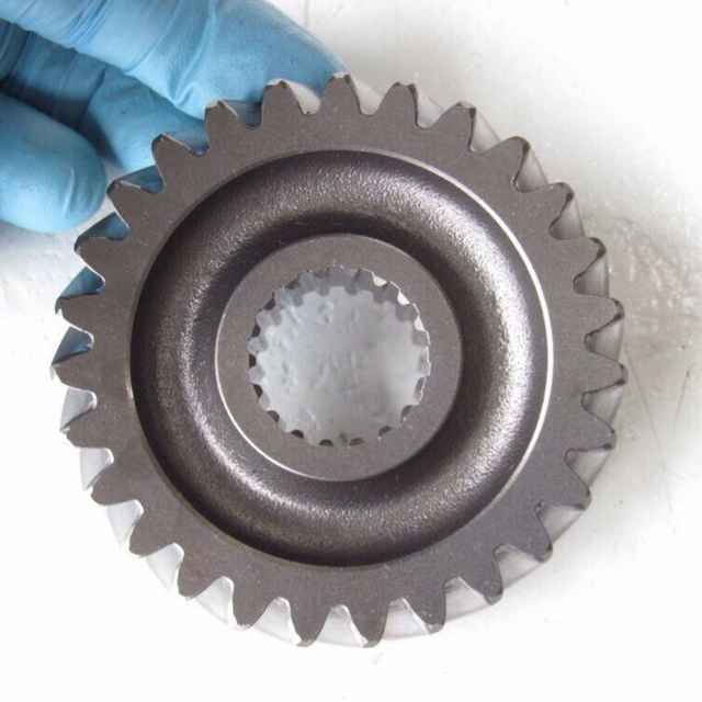 Gear Shaft TA040-22110 for Tractor L4508