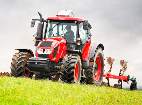 tractor.jpg