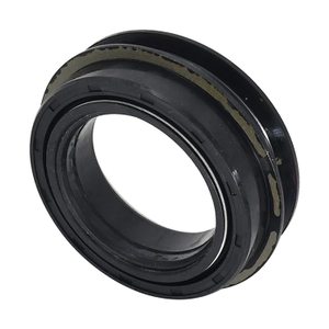 TC422-13370 3408 4508 Front Drive Shaft Oil Seal BQ4504F