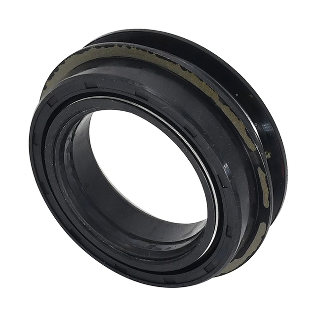 TC422-13370 3408 4508 Front Drive Shaft Oil Seal BQ4504F