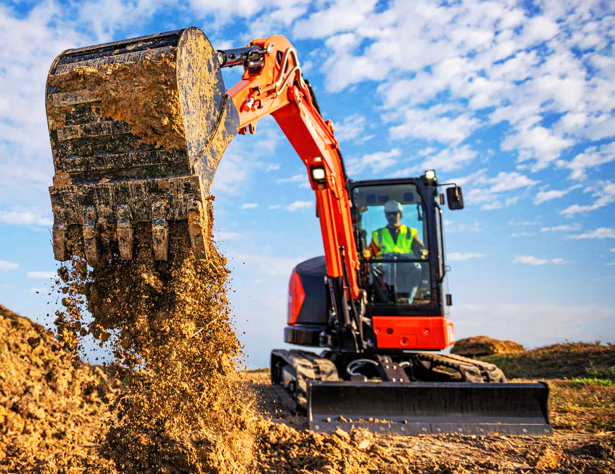 Excavator shovelling